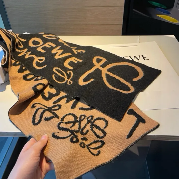 スーパーコピー ロエベ マフラー