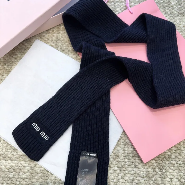 スーパーコピー フェンディ マフラー