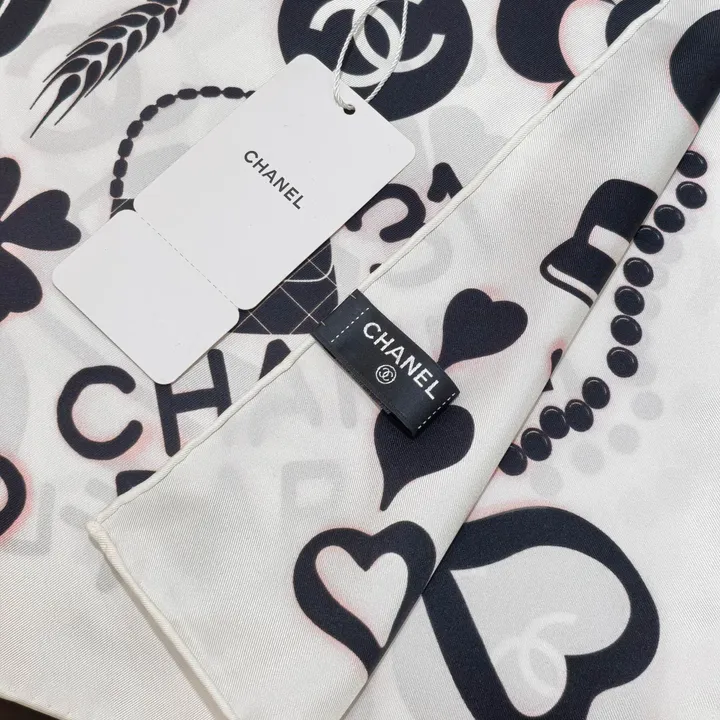 スーパーコピー シャネル マフラー