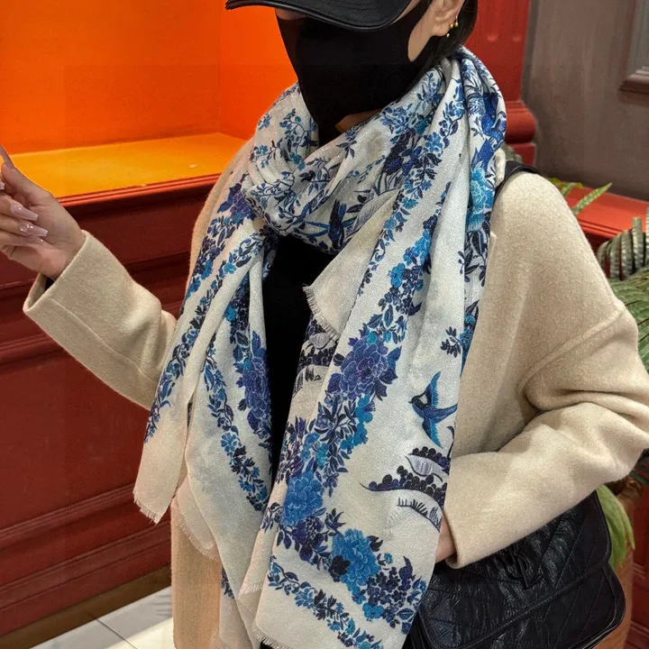 スーパーコピー ディオール マフラー