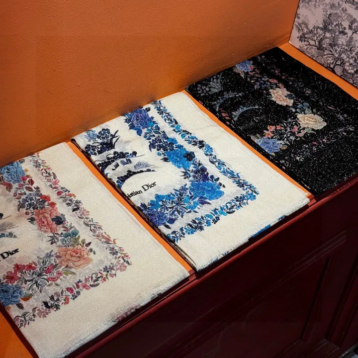 スーパーコピー ディオール マフラー