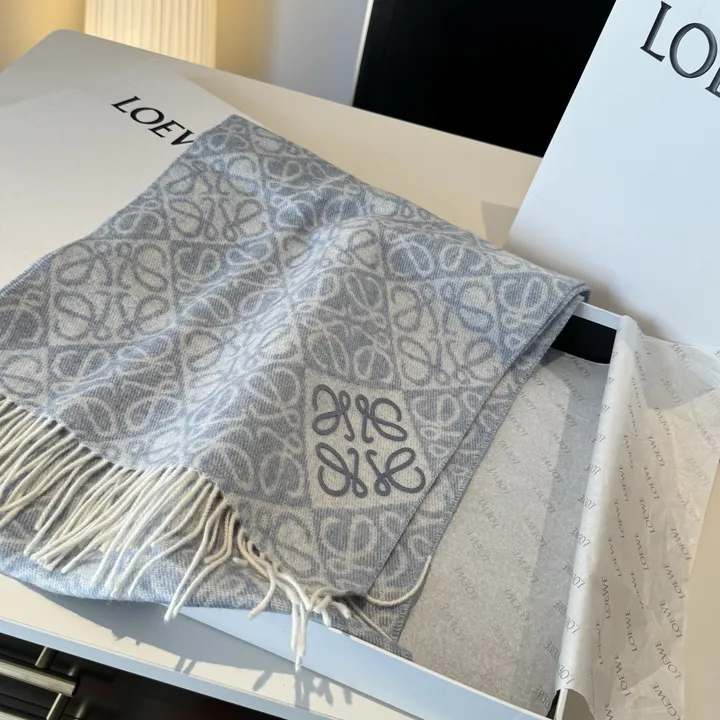 スーパーコピー ロエベ マフラー