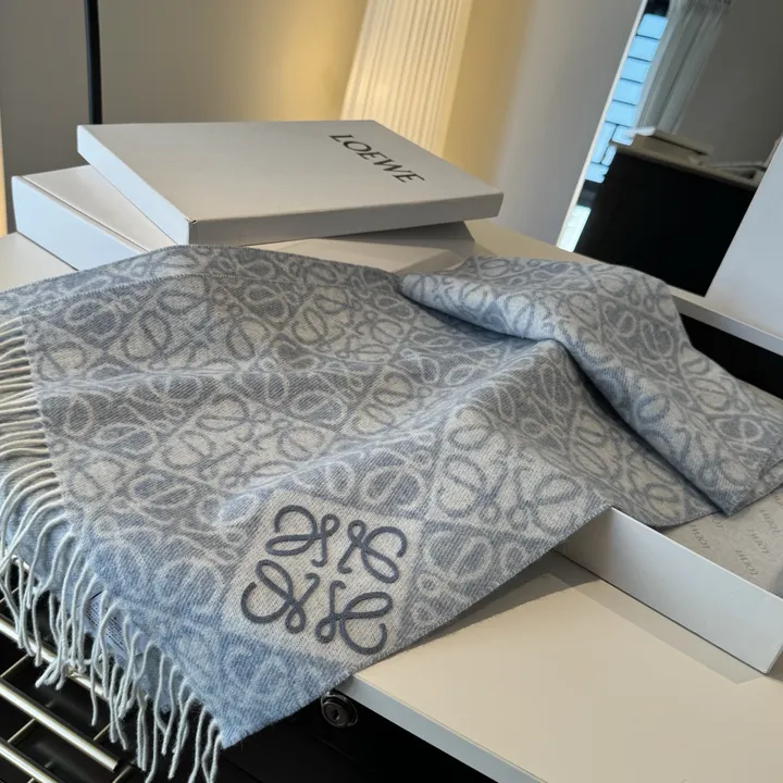 スーパーコピー ロエベ マフラー