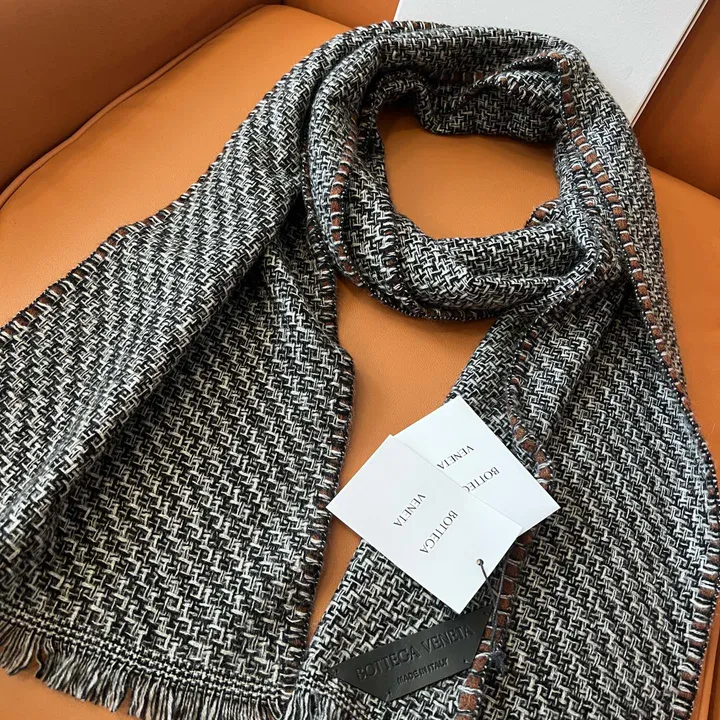 スーパーコピー フェンディ マフラー