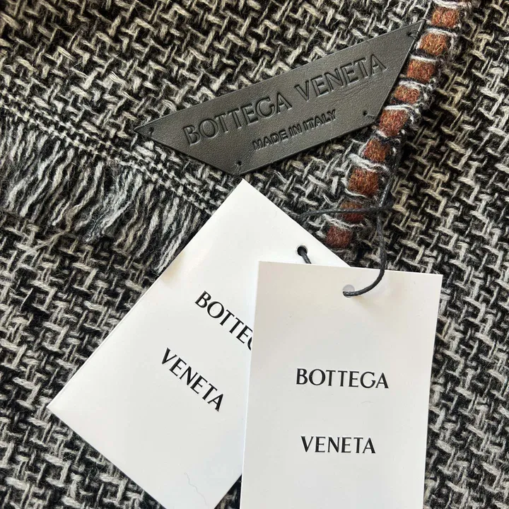 スーパーコピー フェンディ マフラー