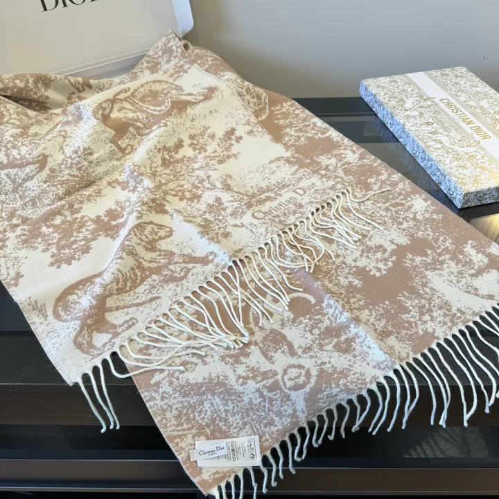 スーパーコピー グッチ マフラー