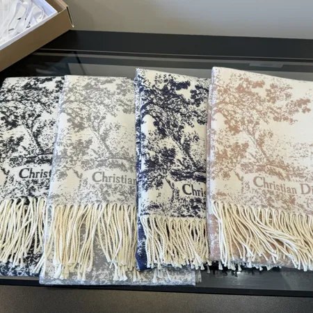 スーパーコピー グッチ マフラー