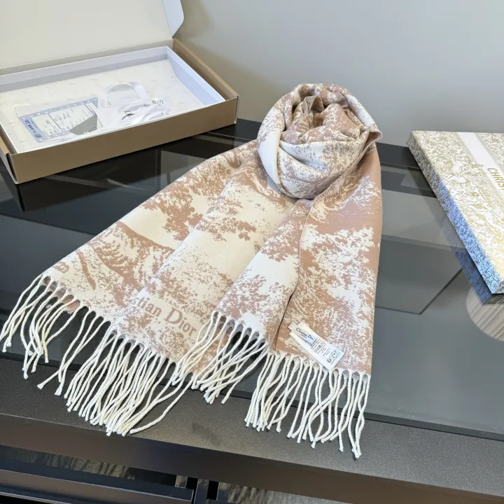 スーパーコピー グッチ マフラー