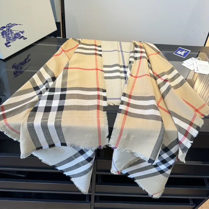 スーパーコピー バーバリー ス マフラー