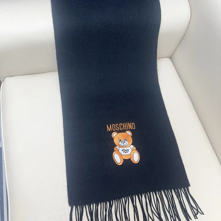 スーパーコピー モスキーノ マフラー