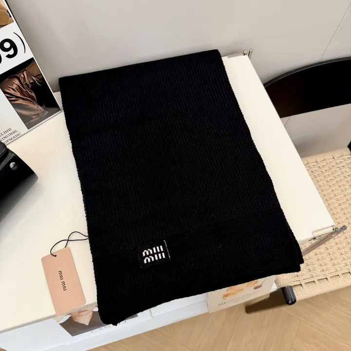 スーパーコピー フェンディ マフラー