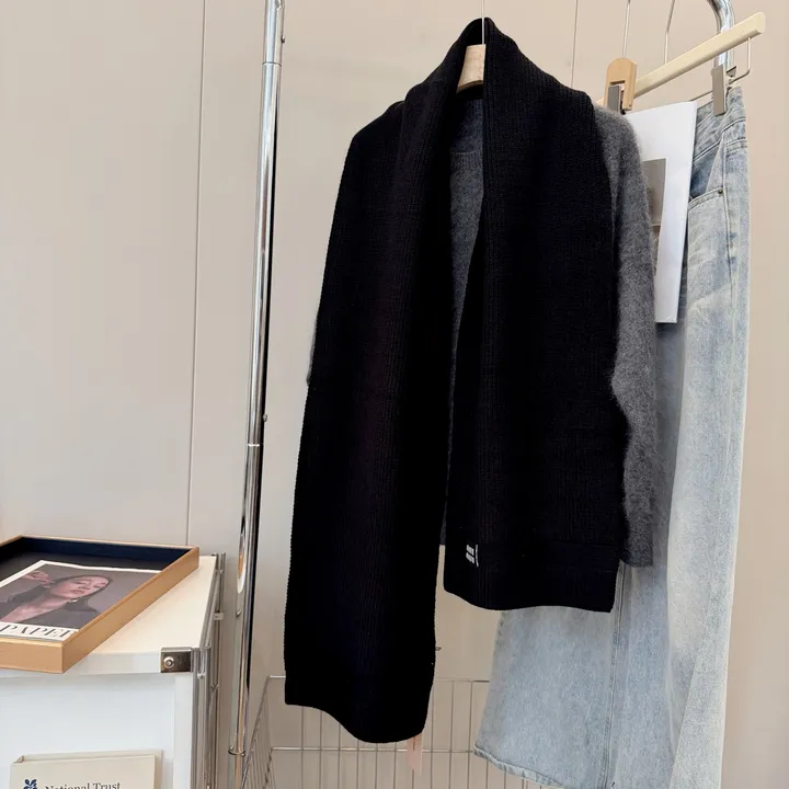 スーパーコピー フェンディ マフラー