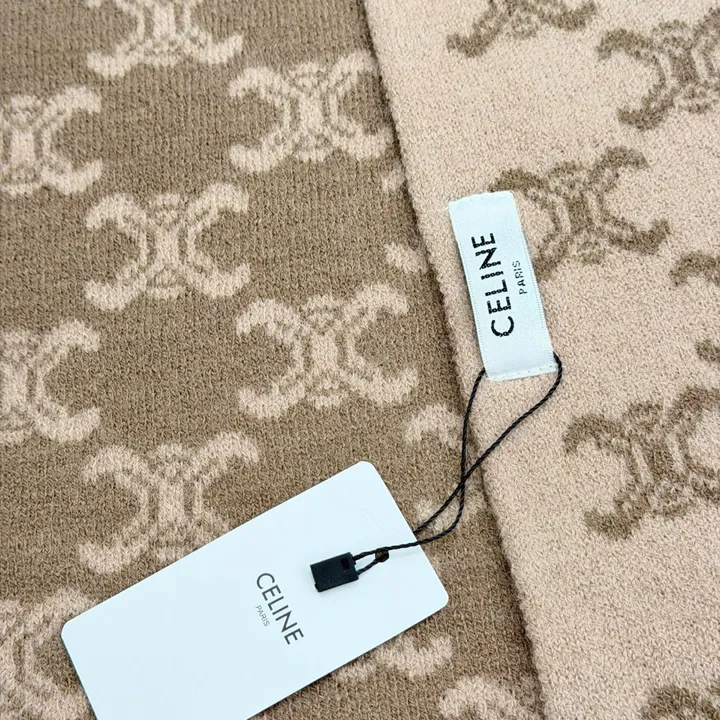 スーパーコピー セリーヌ マフラー