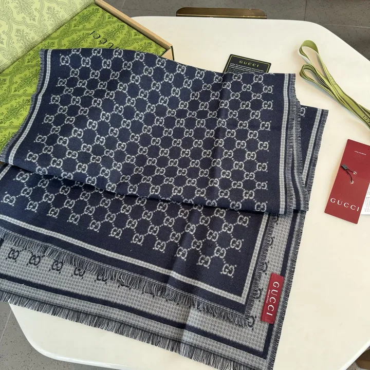 スーパーコピー グッチ マフラー