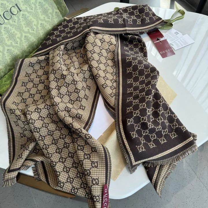 スーパーコピー グッチ マフラー