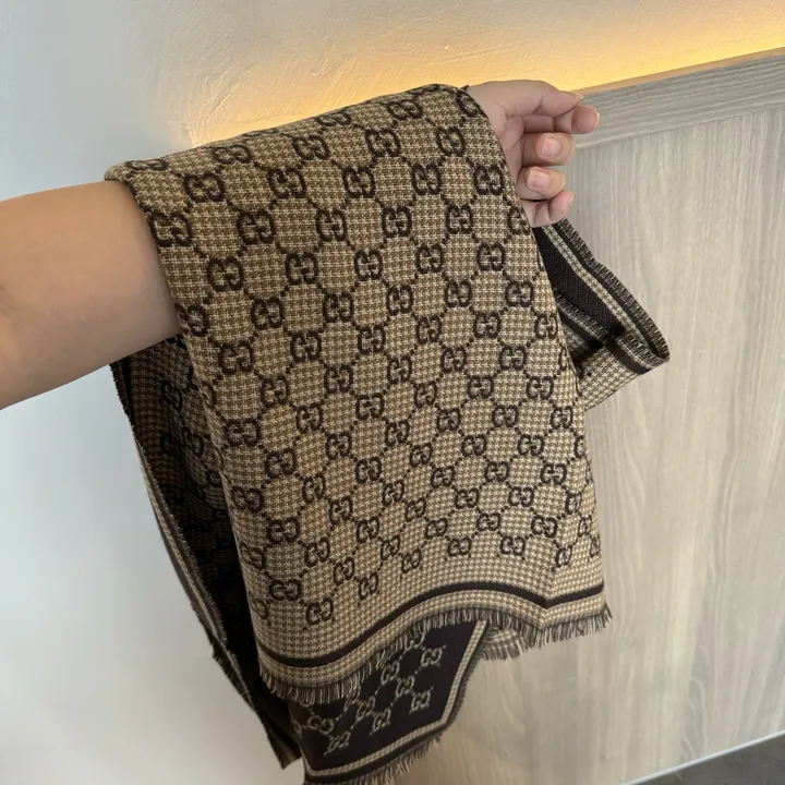 スーパーコピー グッチ マフラー