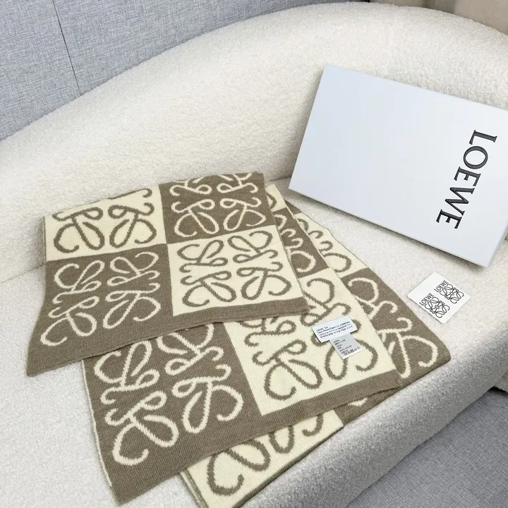 スーパーコピー ロエベ マフラー