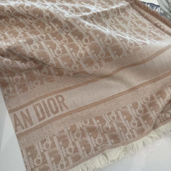 スーパーコピー ディオール マフラー