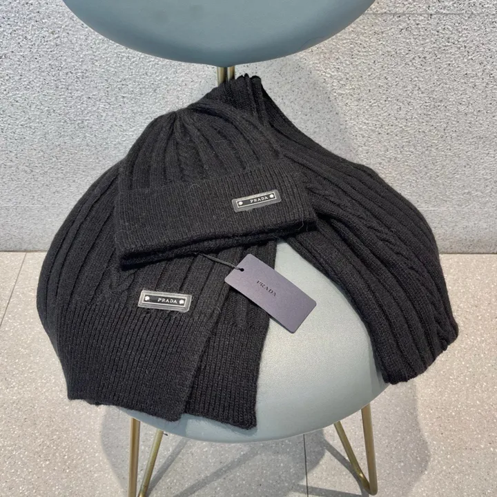 スーパーコピー プラダ マフラー