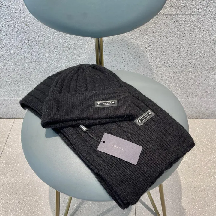 スーパーコピー プラダ マフラー