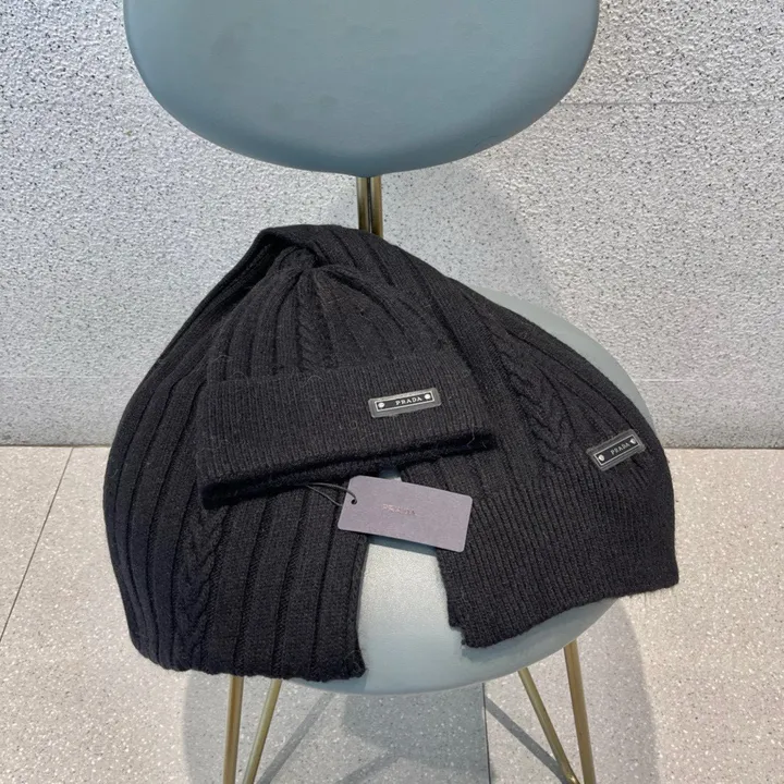 スーパーコピー プラダ マフラー