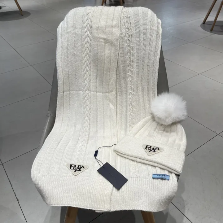 スーパーコピー プラダ マフラー