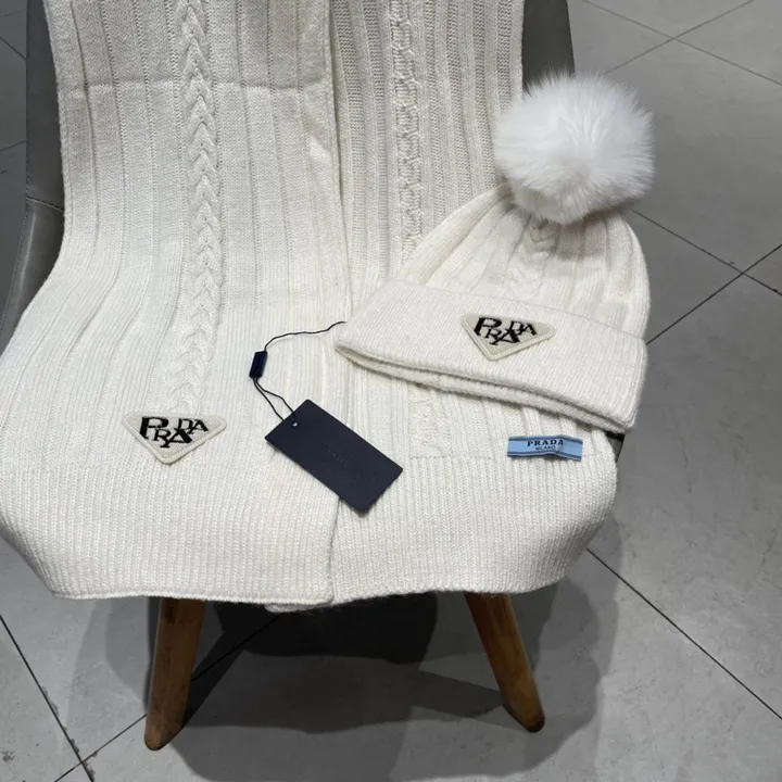 スーパーコピー プラダ マフラー