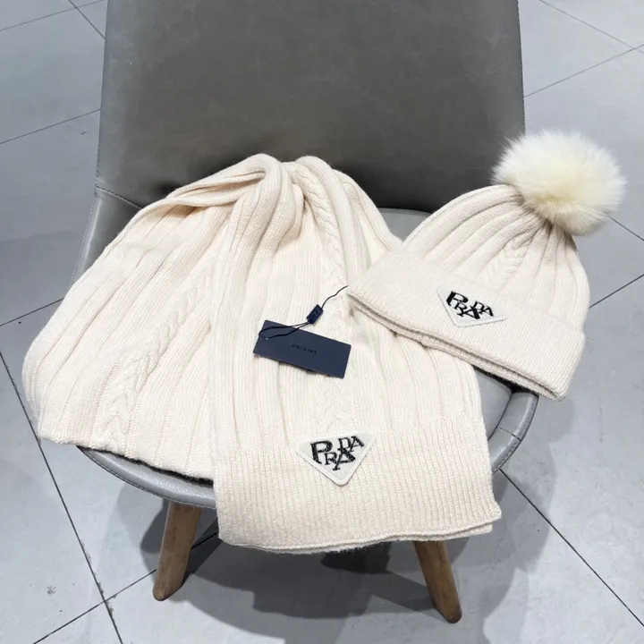 スーパーコピー プラダ マフラー