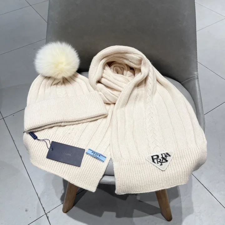 スーパーコピー プラダ マフラー