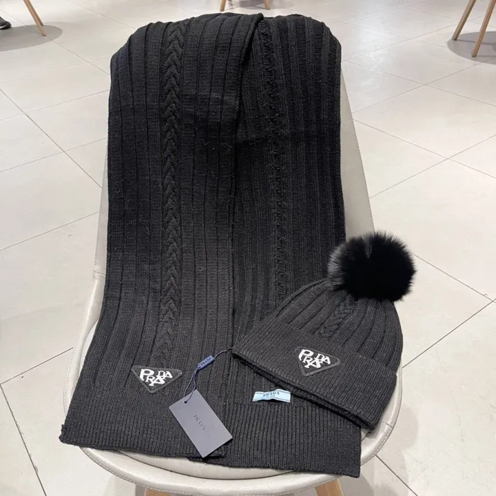 スーパーコピー プラダ マフラー