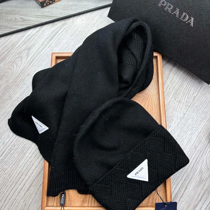 スーパーコピー プラダ マフラー