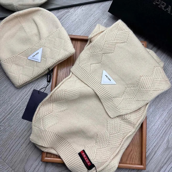 スーパーコピー プラダ マフラー