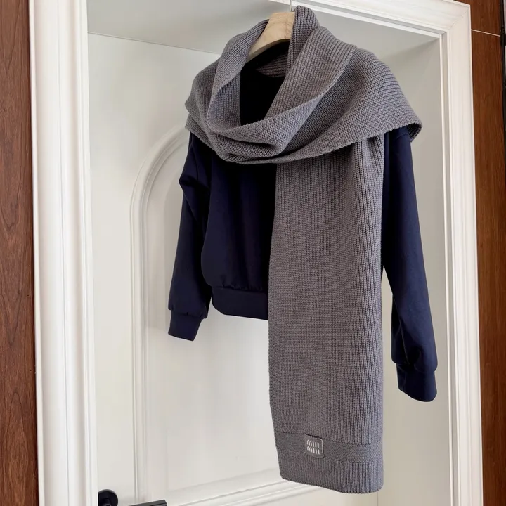 スーパーコピー フェンディ マフラー