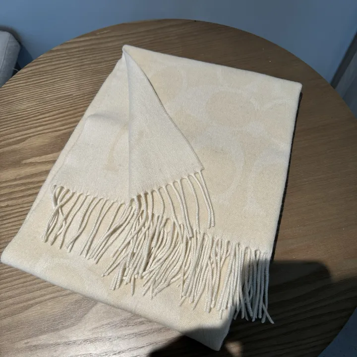 スーパーコピー コーチ マフラー