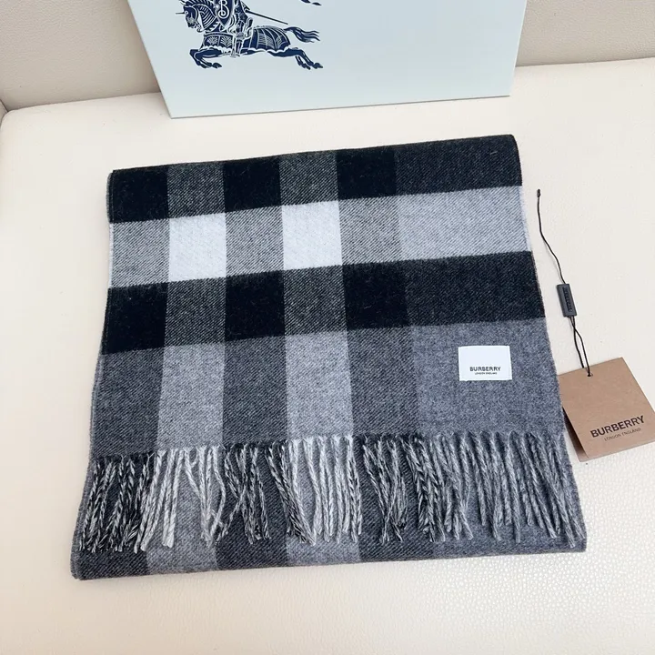 スーパーコピー バーバリー ス マフラー