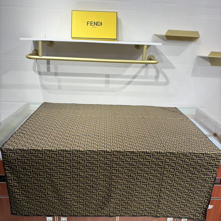 スーパーコピー フェンディ マフラー