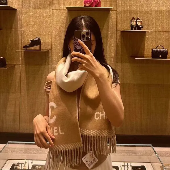 スーパーコピー シャネル マフラー