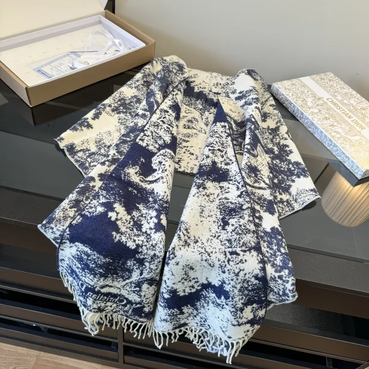 スーパーコピー ディオール マフラー