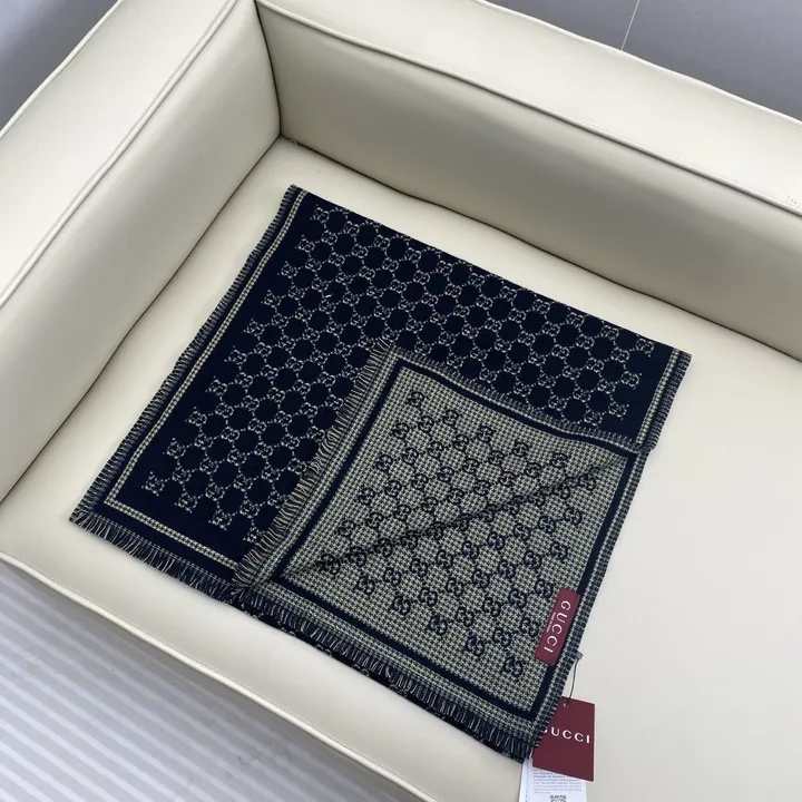 スーパーコピー グッチ マフラー