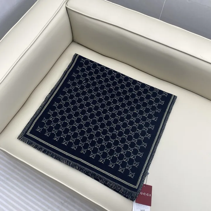 スーパーコピー グッチ マフラー