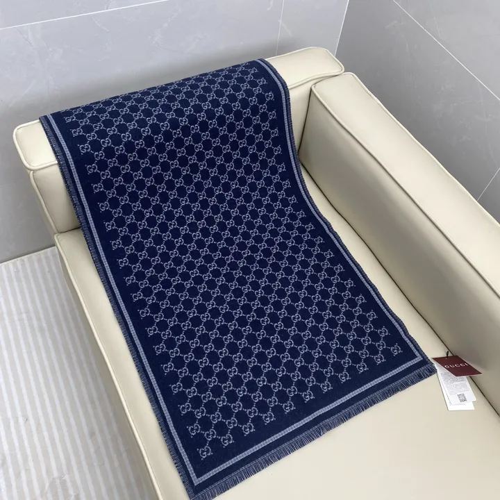 スーパーコピー グッチ マフラー