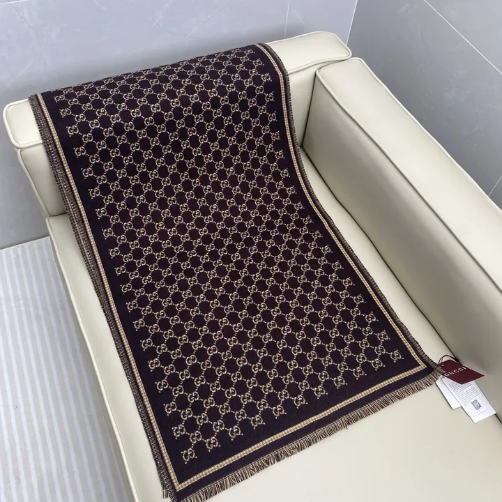 スーパーコピー グッチ マフラー