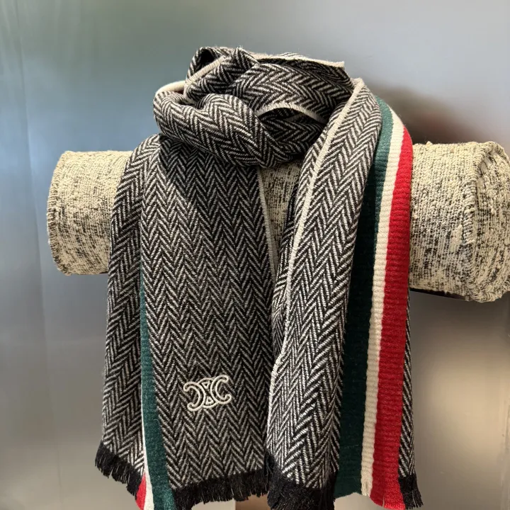 スーパーコピー セリーヌ マフラー