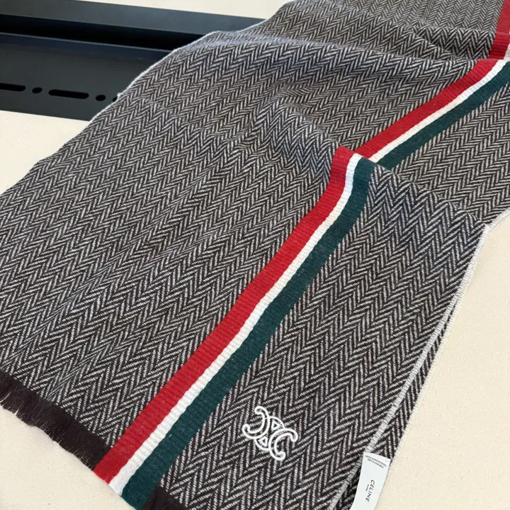 スーパーコピー セリーヌ マフラー