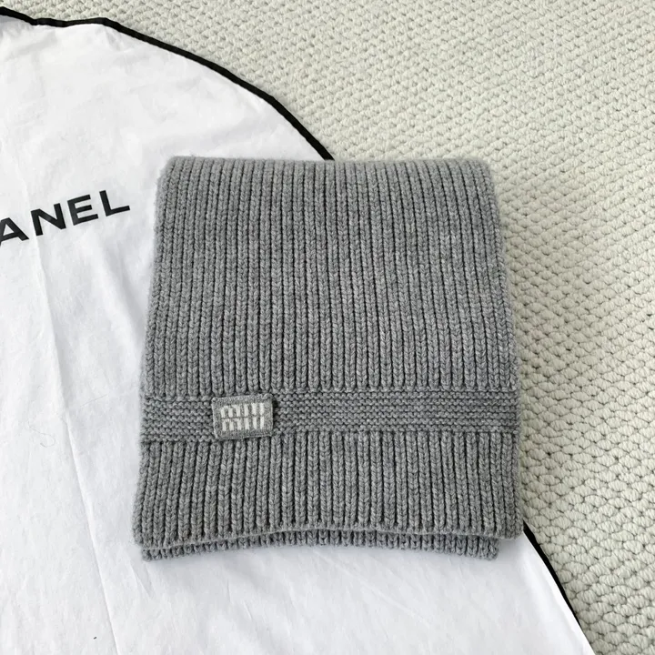 スーパーコピー フェンディ マフラー