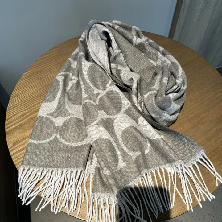 スーパーコピー コーチ マフラー