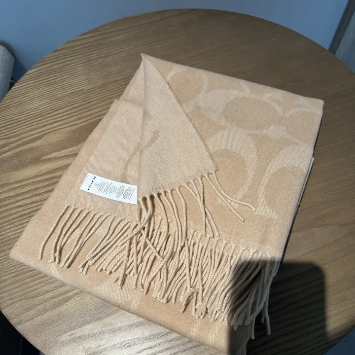 スーパーコピー コーチ マフラー