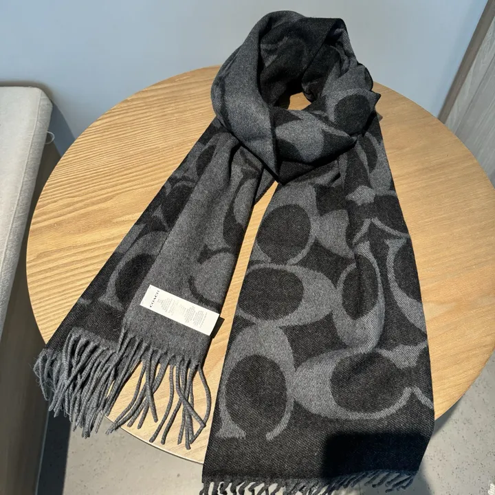 スーパーコピー コーチ マフラー