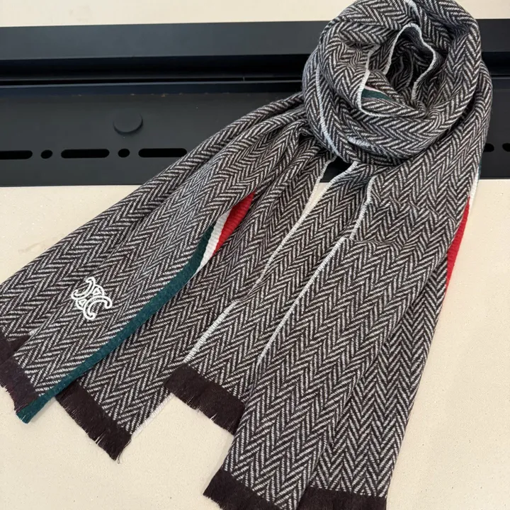 スーパーコピー セリーヌ マフラー