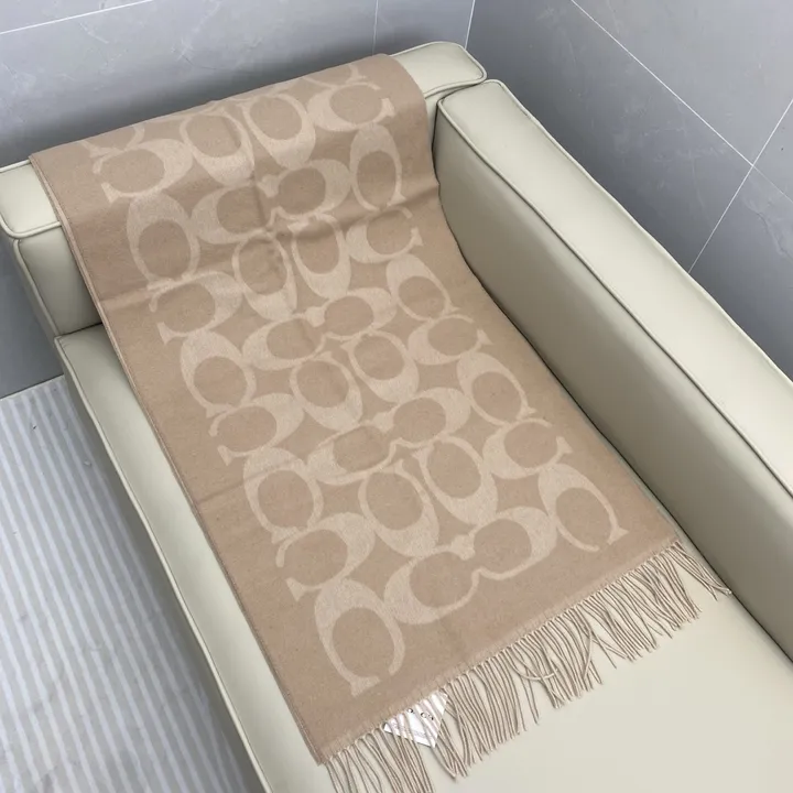 スーパーコピー コーチ マフラー